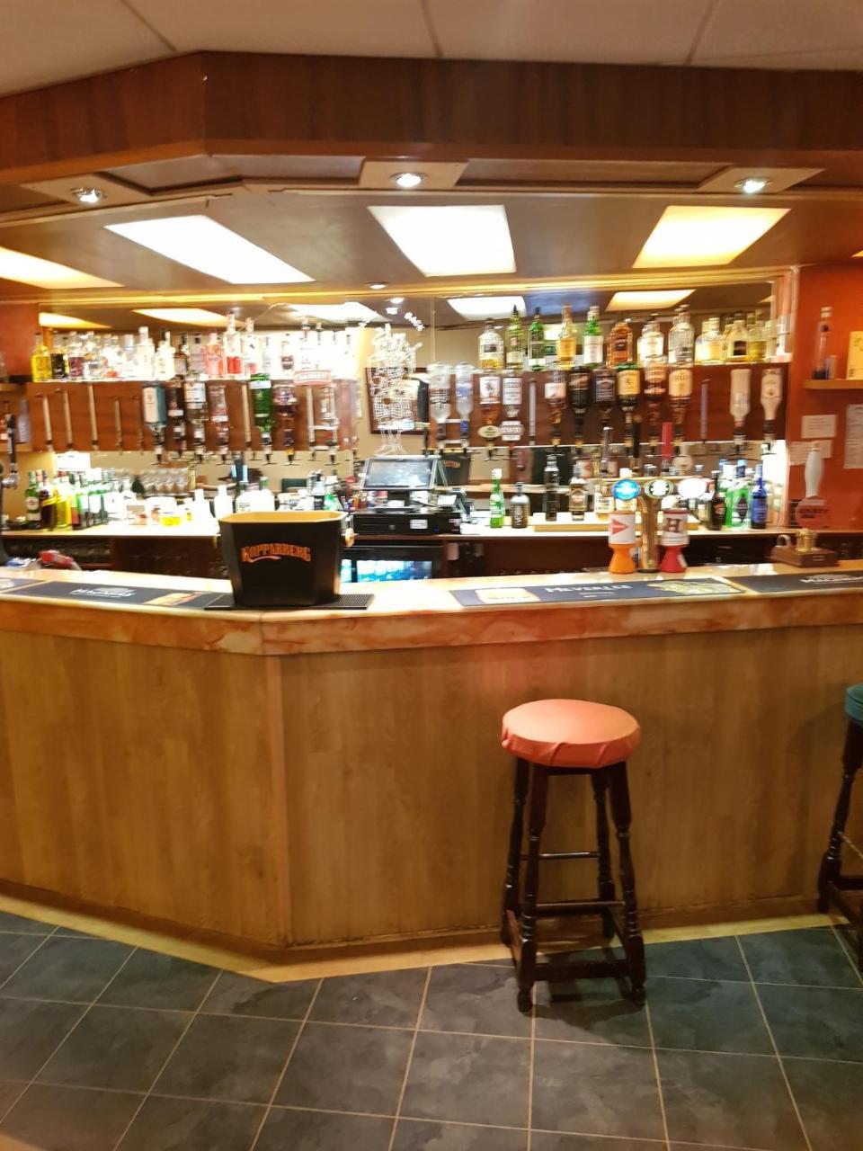 The Royal Hotel Blairgowrie and Rattray Buitenkant foto